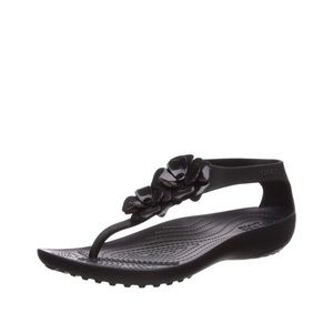 Crocs women’s Serena embellished flip flop new 10